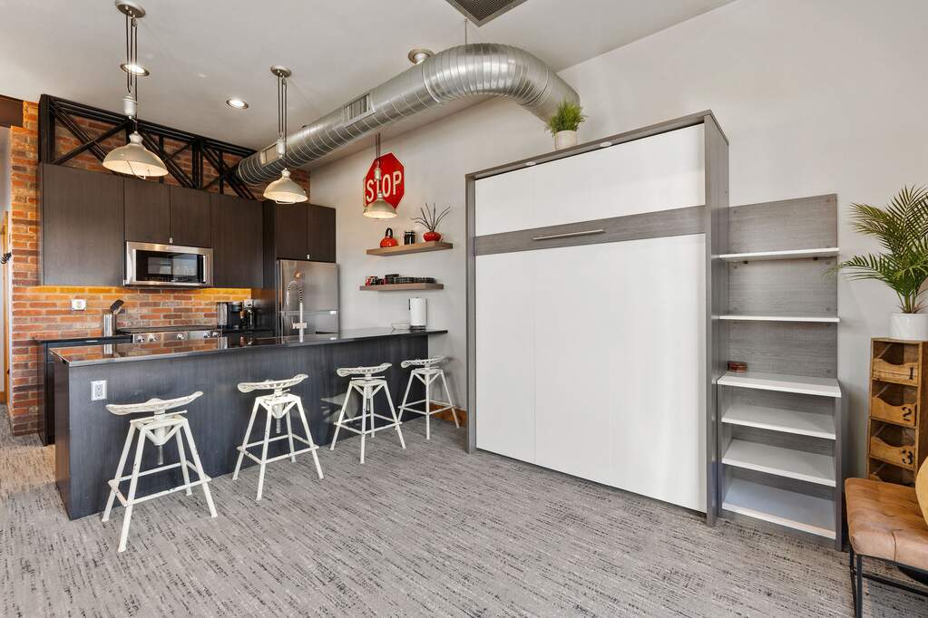 5 Bedroom Single Family Home/House's Image 69