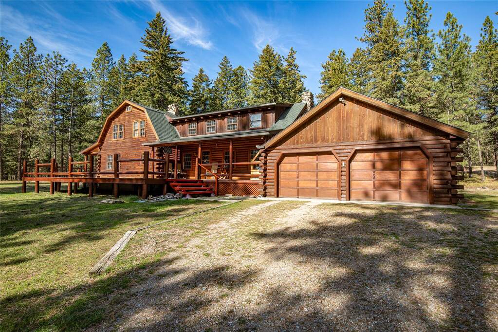 3 Bedroom Single Family Home/House's Image 9