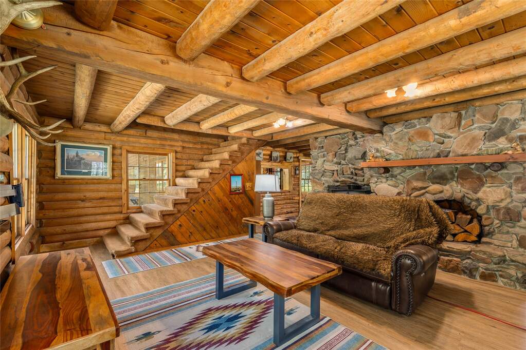 3 Bedroom Single Family Home/House's Image 14