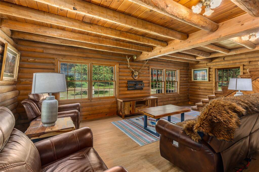 3 Bedroom Single Family Home/House's Image 17