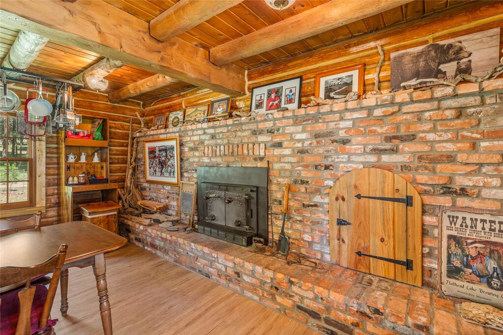3 Bedroom Single Family Home/House's Image 24