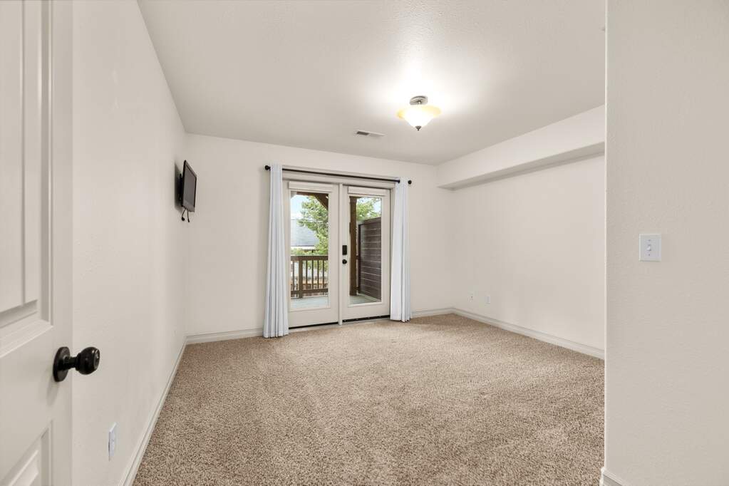 4 Bedroom Villa/Townhouse's Image 15