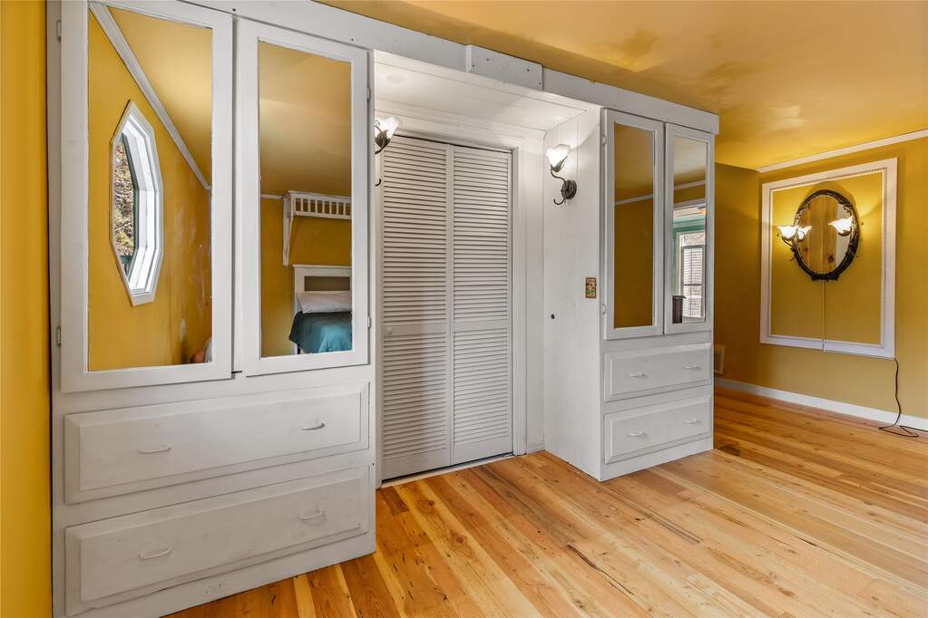 3 Bedroom Single Family Home/House's Image 12