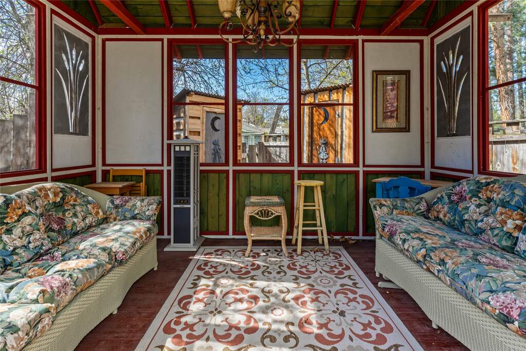 3 Bedroom Single Family Home/House's Image 23