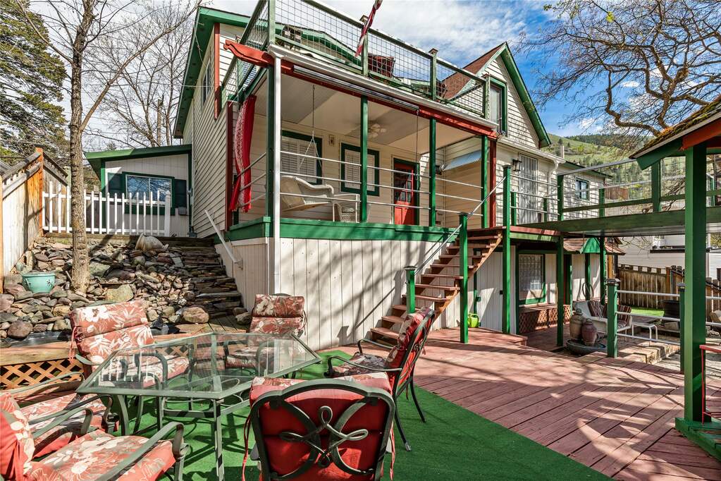 3 Bedroom Single Family Home/House's Image 25