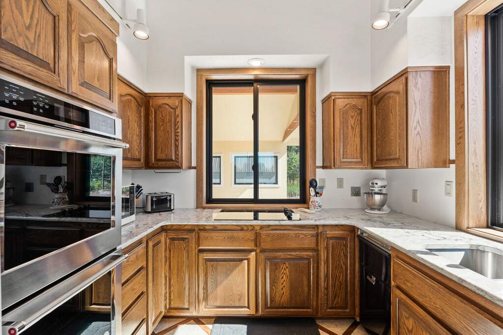 3 Bedroom Single Family Home/House's Image 16