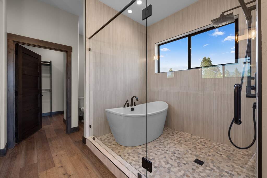 3 Bedroom Single Family Home/House's Image 26