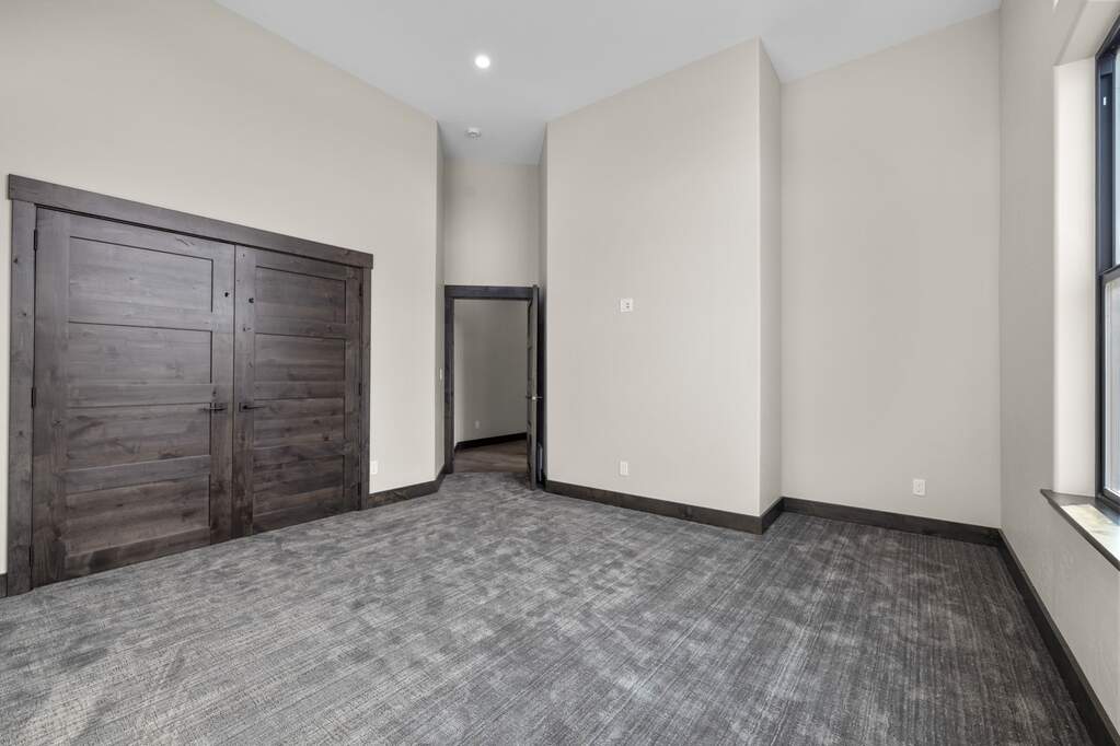 3 Bedroom Single Family Home/House's Image 35