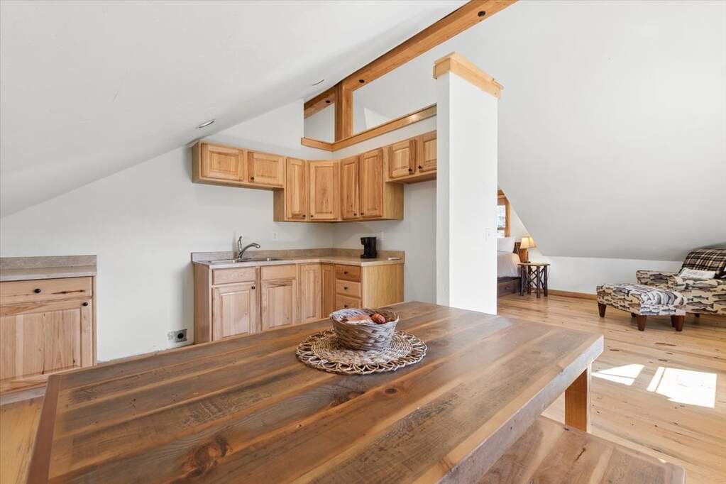5 Bedroom Single Family Home/House's Image 58