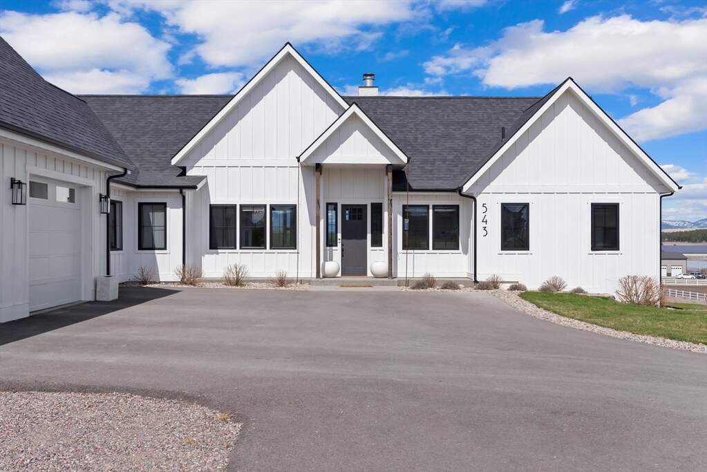 5 Bedroom Single Family Home/House's Image 45
