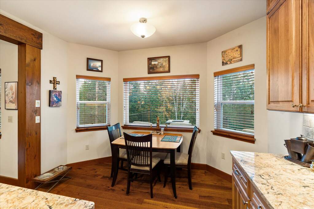 5 Bedroom Single Family Home/House's Image 13