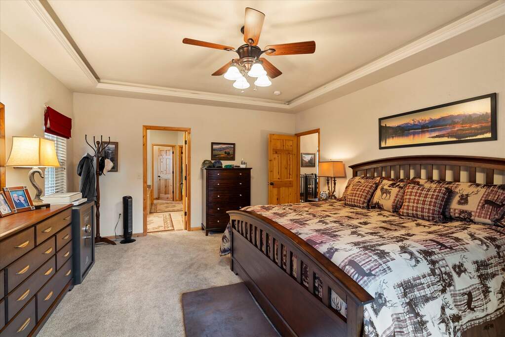 5 Bedroom Single Family Home/House's Image 21