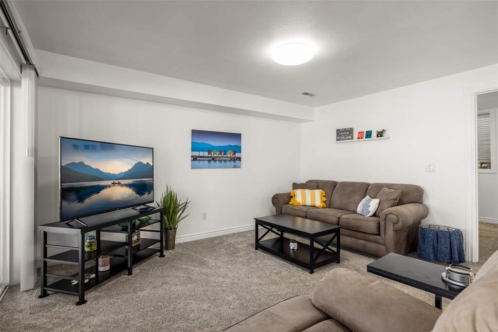 2 Bedroom Apartment/Flat's Image 17