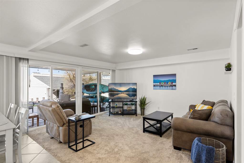 2 Bedroom Apartment/Flat's Image 18