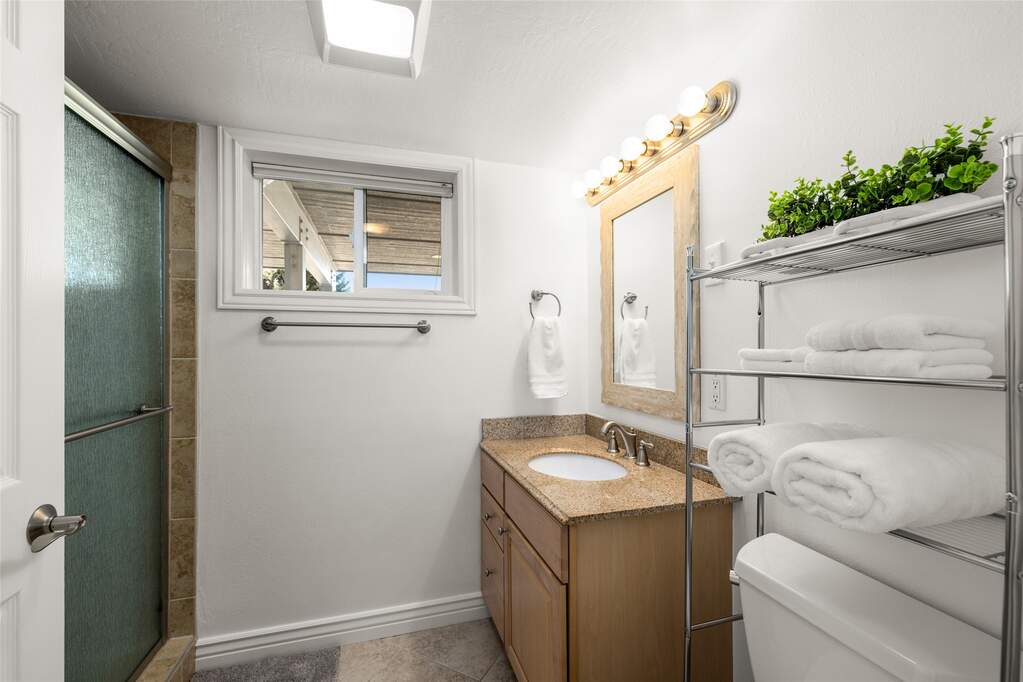 2 Bedroom Apartment/Flat's Image 22