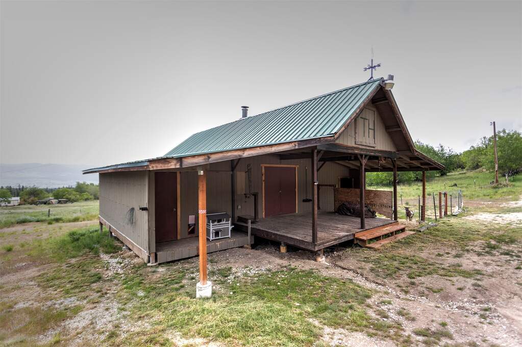 4 Bedroom Single Family Home/House's Image 39