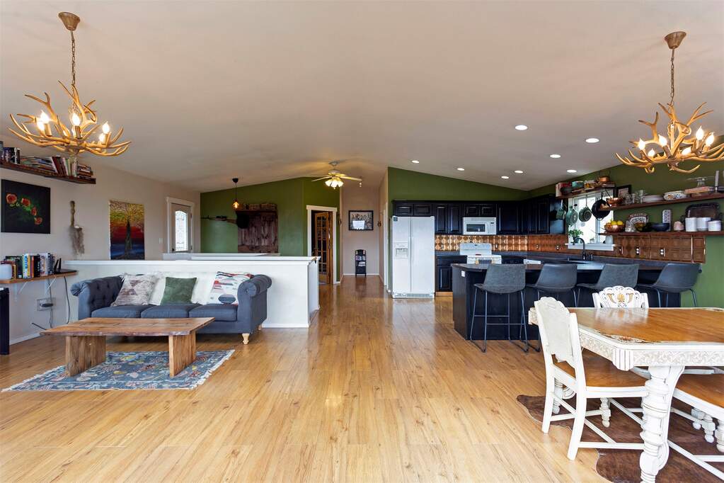 4 Bedroom Single Family Home/House's Image 58