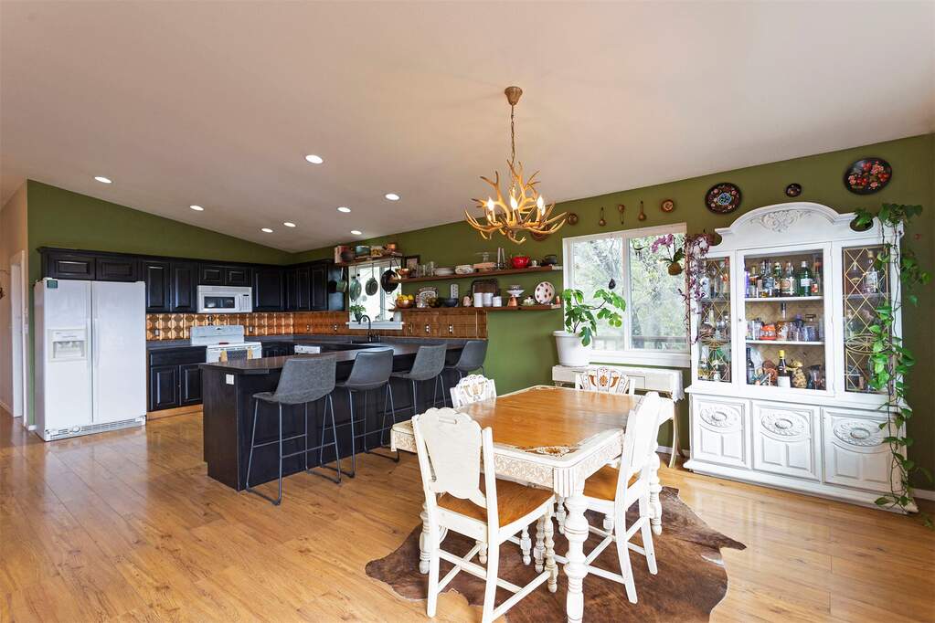 4 Bedroom Single Family Home/House's Image 59