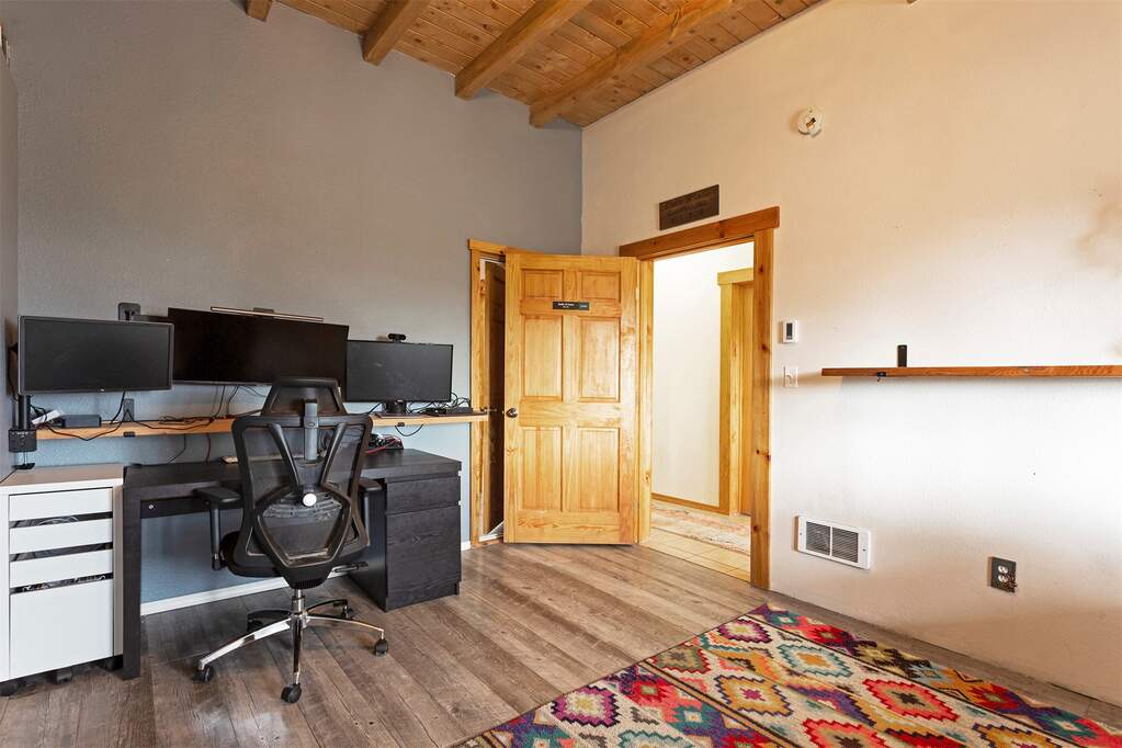 4 Bedroom Single Family Home/House's Image 83