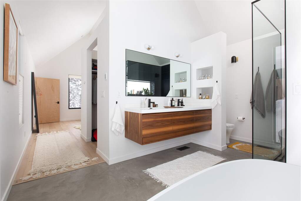 3 Bedroom Single Family Home/House's Image 17
