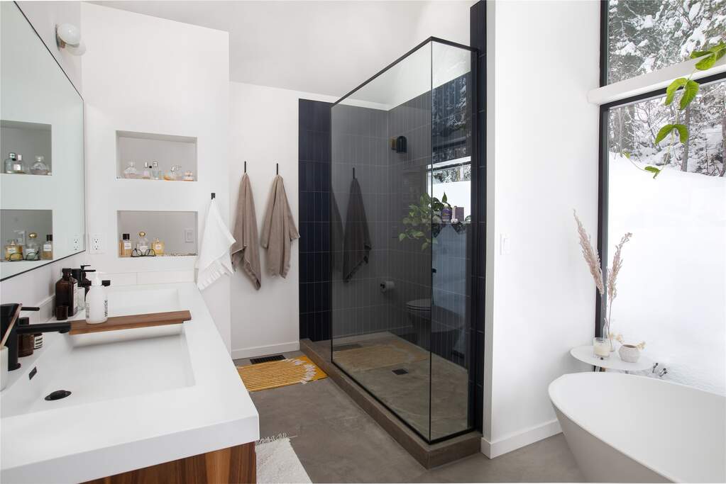 3 Bedroom Single Family Home/House's Image 18