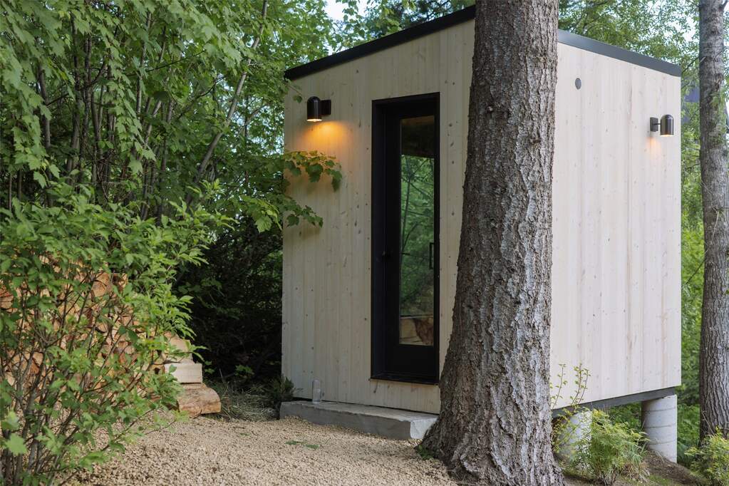 3 Bedroom Single Family Home/House's Image 24