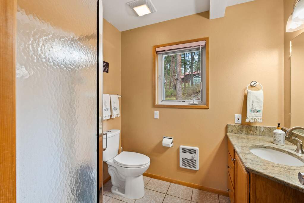 3 Bedroom Single Family Home/House's Image 16