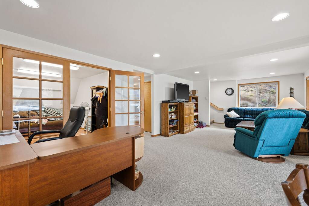 3 Bedroom Single Family Home/House's Image 21