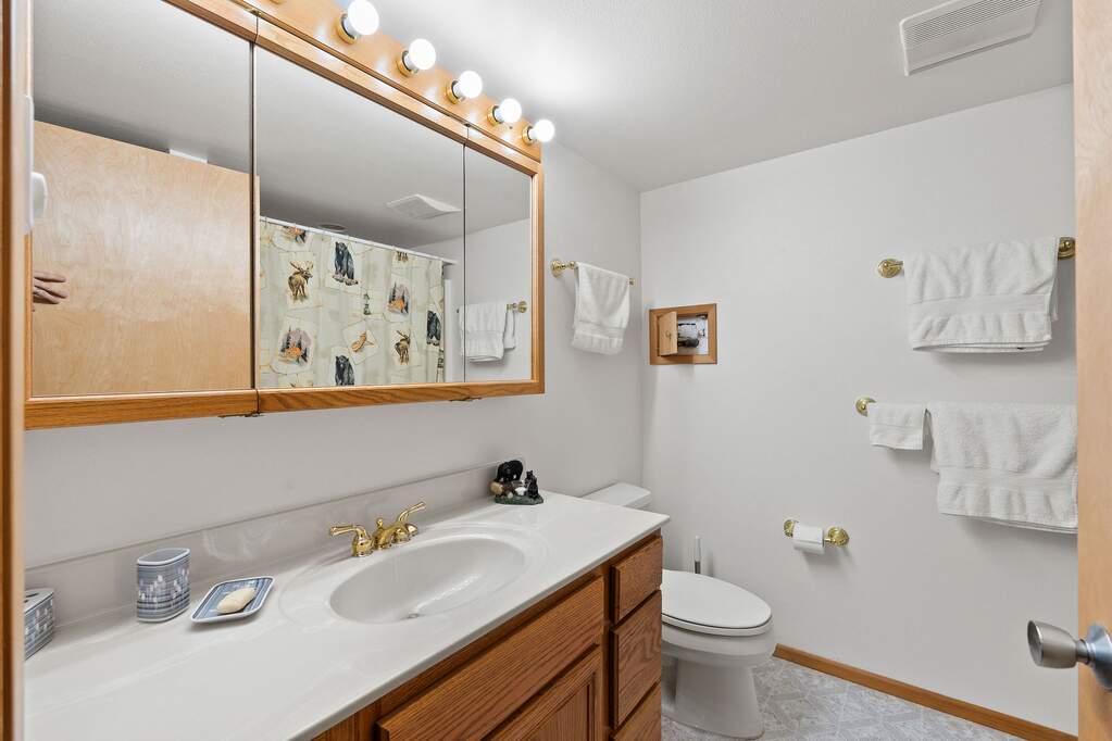 3 Bedroom Single Family Home/House's Image 22