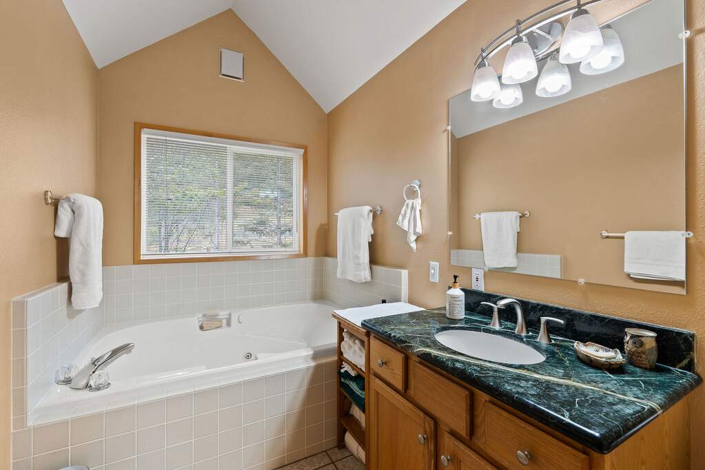 3 Bedroom Single Family Home/House's Image 26