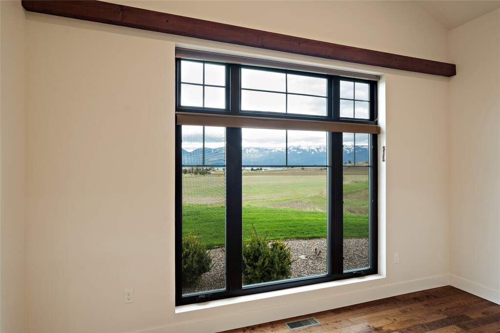 3 Bedroom Single Family Home/House's Image 11