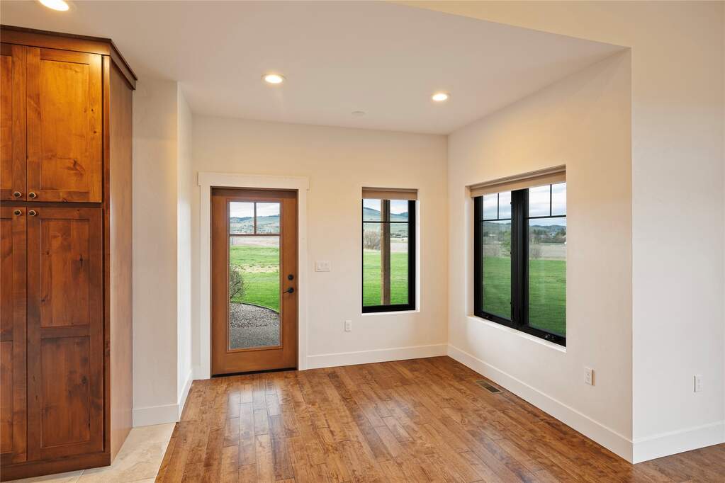 3 Bedroom Single Family Home/House's Image 15