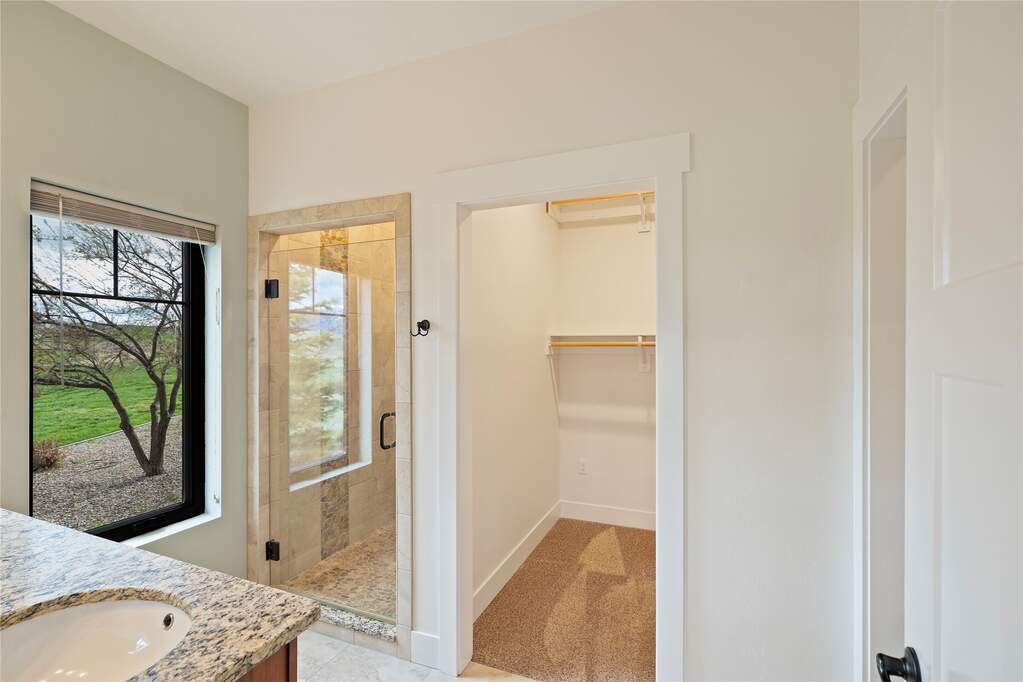 3 Bedroom Single Family Home/House's Image 22