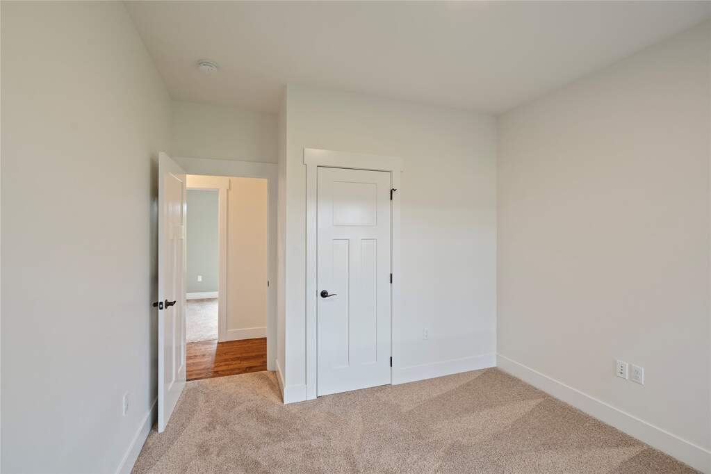 3 Bedroom Single Family Home/House's Image 27