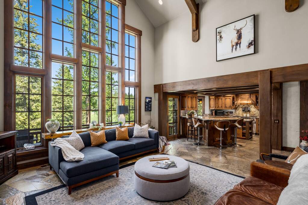 4 Bedroom Single Family Home/House's Image 14