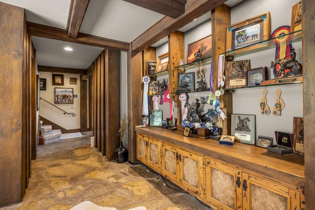 4 Bedroom Single Family Home/House's Image 29