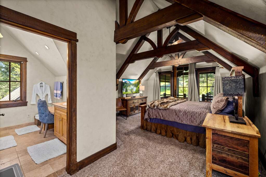 4 Bedroom Single Family Home/House's Image 30
