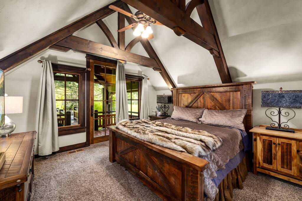 4 Bedroom Single Family Home/House's Image 31