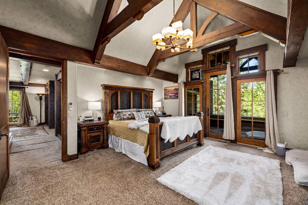4 Bedroom Single Family Home/House's Image 37