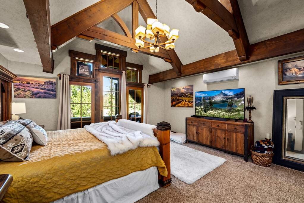 4 Bedroom Single Family Home/House's Image 39