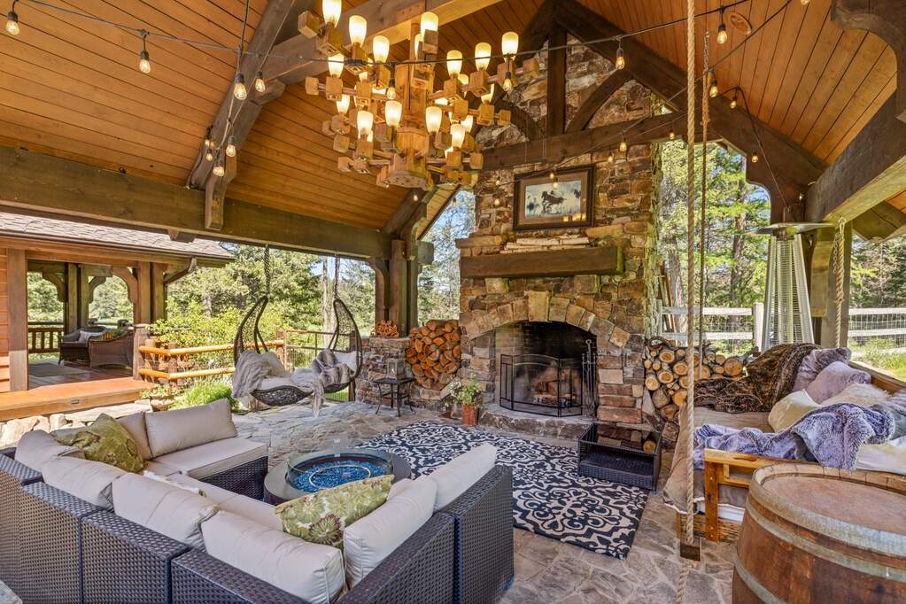 4 Bedroom Single Family Home/House's Image 58