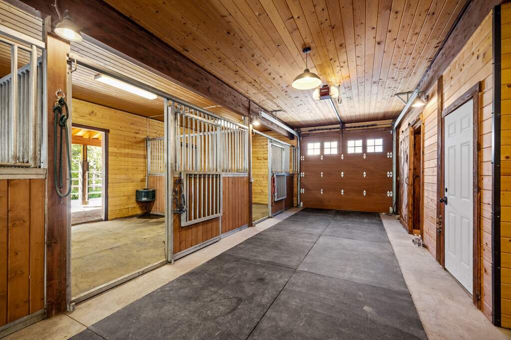 4 Bedroom Single Family Home/House's Image 74