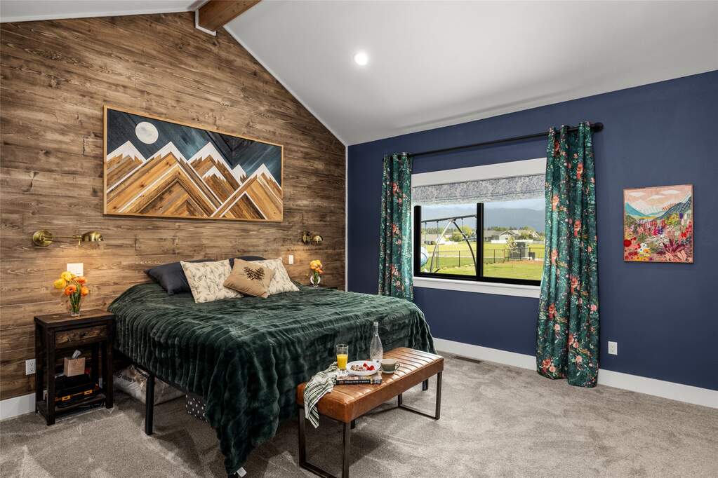5 Bedroom Single Family Home/House's Image 35