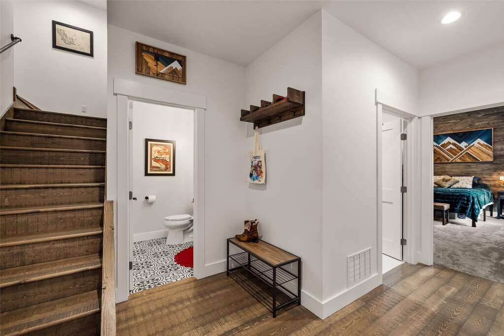 5 Bedroom Single Family Home/House's Image 47