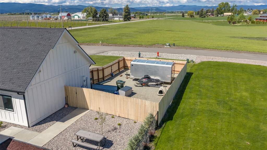 5 Bedroom Single Family Home/House's Image 70