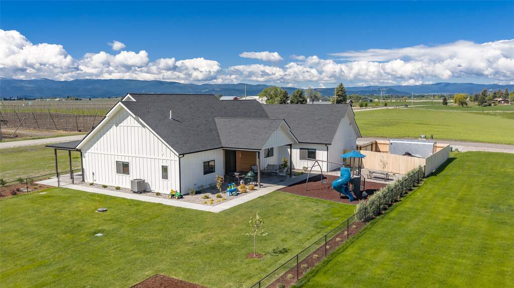 5 Bedroom Single Family Home/House's Image 72