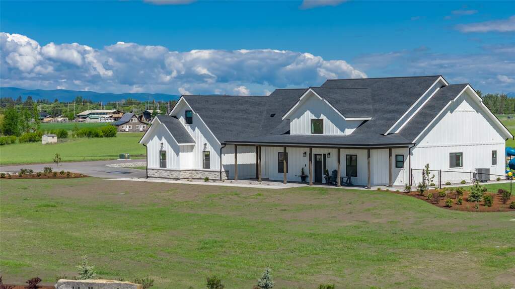 5 Bedroom Single Family Home/House's Image 77