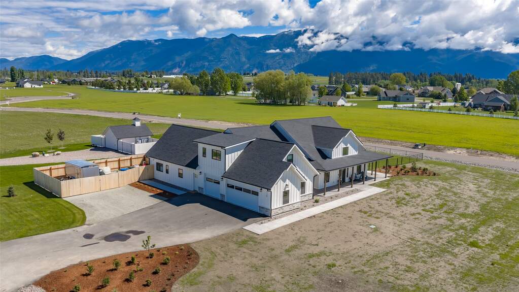5 Bedroom Single Family Home/House's Image 81