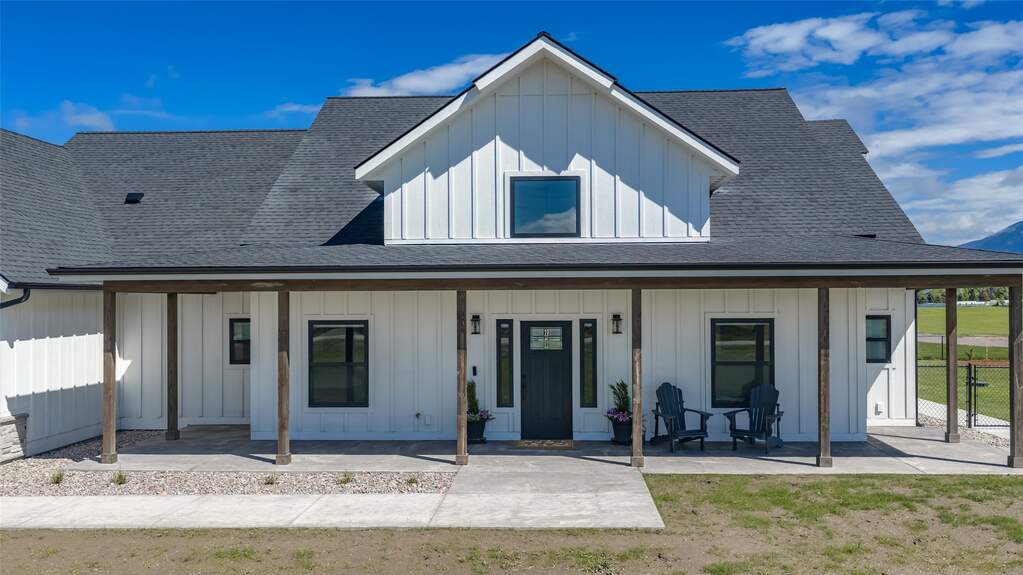 5 Bedroom Single Family Home/House's Image 84