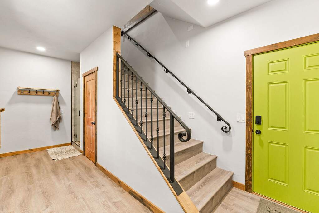 7 Bedroom Single Family Home/House's Image 124